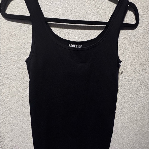Love Black Tank Top - Picture 2 of 3